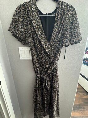 NWT Lauren Ralph Lauren Floral Wrap Dress - 8